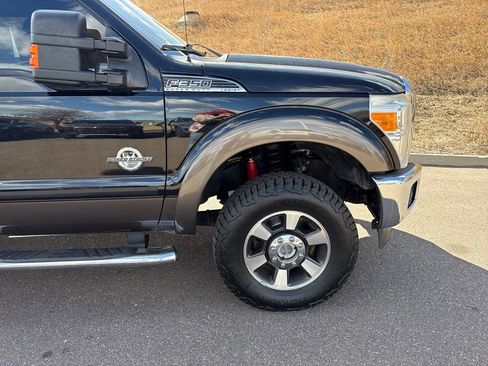 Used 2016 Ford F350 Lariat w/ Lariat Ultimate Package image 31