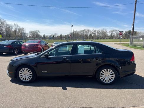 Used 2010 Ford Fusion Hybrid FWD image 8
