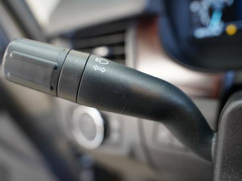 Used 2012 Ford Edge Limited image 13