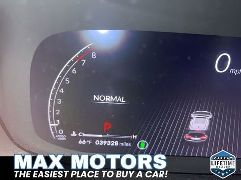 Used 2024 Acura MDX SH-AWD w/ Technology Package image 15