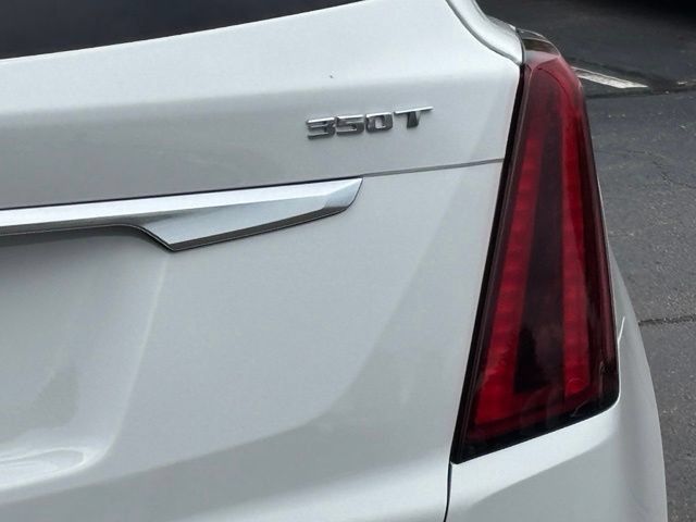Used 2024 Cadillac XT5 Premium Luxury FWD image 12