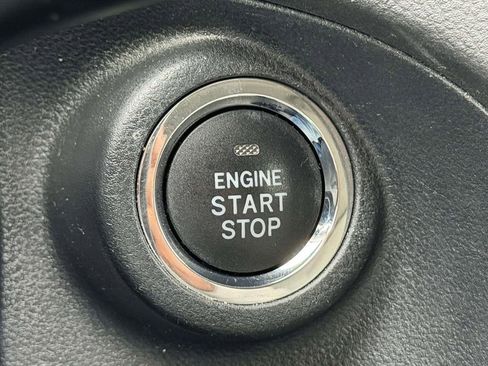 Used 2020 Subaru Forester Premium AWD/4WD image 8