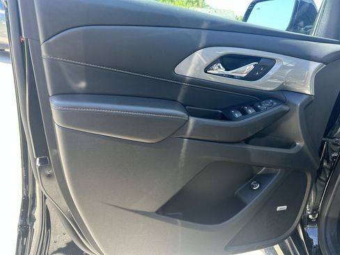 Certified 2020 Chevrolet Traverse RS FWD image 23