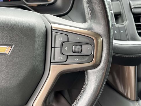 Used 2021 Chevrolet Suburban High Country AWD/4WD image 35