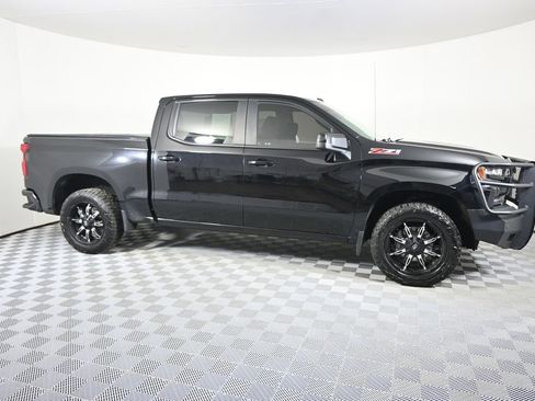 Used 2021 Chevrolet Silverado 1500 RST AWD/4WD image 9