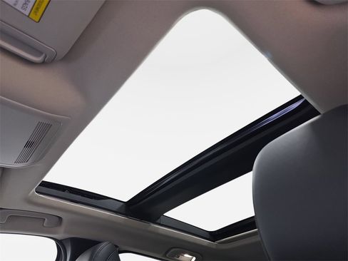 Used 2024 MAZDA CX-50 2.5 Turbo w/ Cargo Package image 30