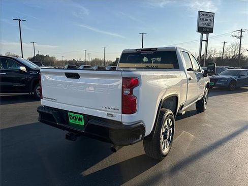 Used 2024 Chevrolet Silverado 2500 Custom w/ Custom Convenience Package image 8