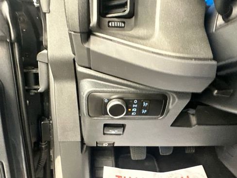 Certified 2025 Ford Bronco Big Bend image 35