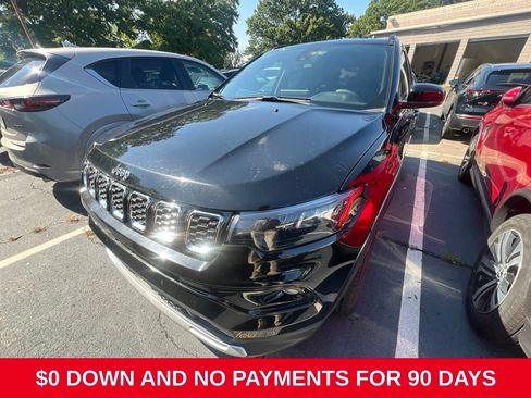 Used 2025 Jeep Compass Limited AWD/4WD image 1