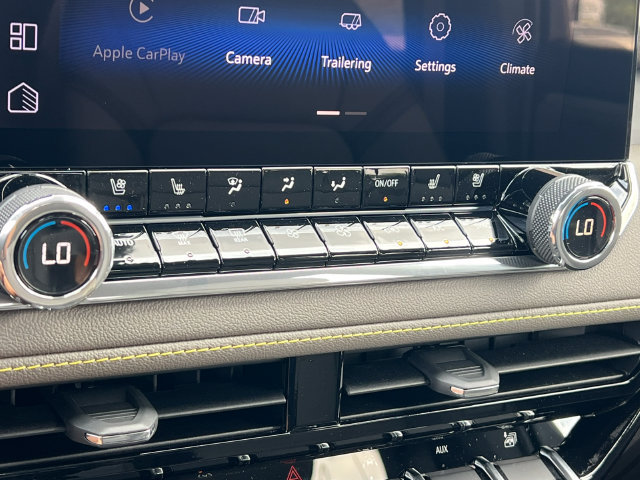 New 2026 Chevrolet Colorado ZR2 AWD/4WD image 31
