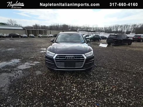 Used 2020 Audi Q5 2.0T Premium w/ Convenience Package image 1
