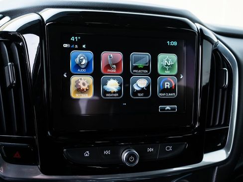 Certified 2019 Chevrolet Traverse LT w/ LT Premium Package image 26