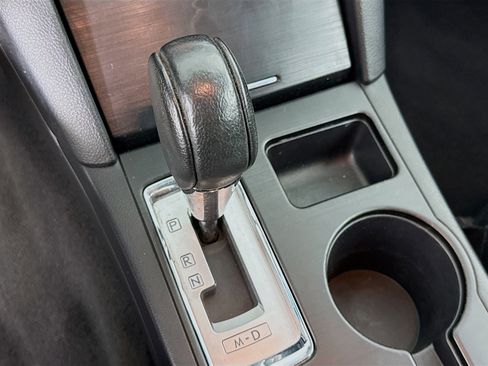 Used 2016 Subaru Legacy 2.5i Limited image 19