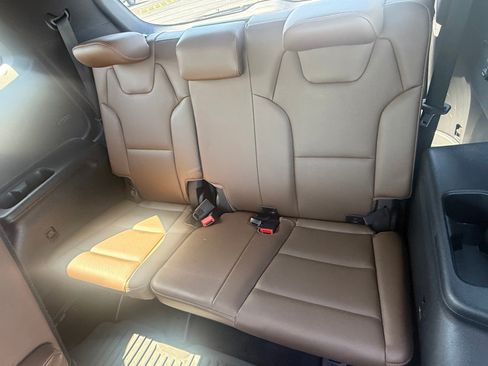 Used 2022 Kia Telluride SX w/ SX Prestige Package AWD/4WD image 16