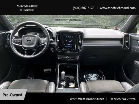Used 2021 Volvo XC40 T5 R-Design w/ Advanced Package AWD/4WD image 17