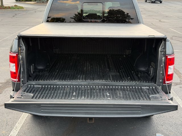 Used 2018 Ford F150 XLT w/ Equipment Group 302A Luxury AWD/4WD image 16