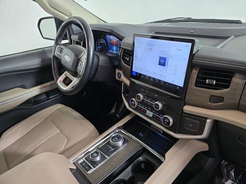 Used 2023 Ford Expedition Max Limited image 10