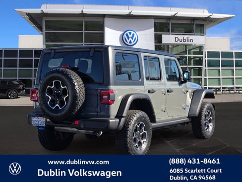 Used 2023 Jeep Wrangler Unlimited Rubicon 4xe image 3