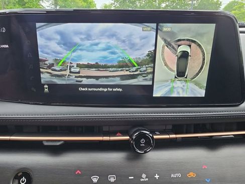Used 2024 Nissan Ariya FWD image 20