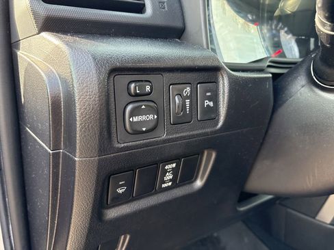 Used 2016 Toyota 4Runner Limited image 17