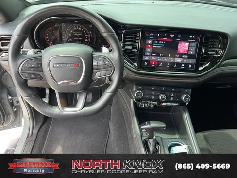 Used 2025 Dodge Durango GT w/ Blacktop Package AWD/4WD image 7