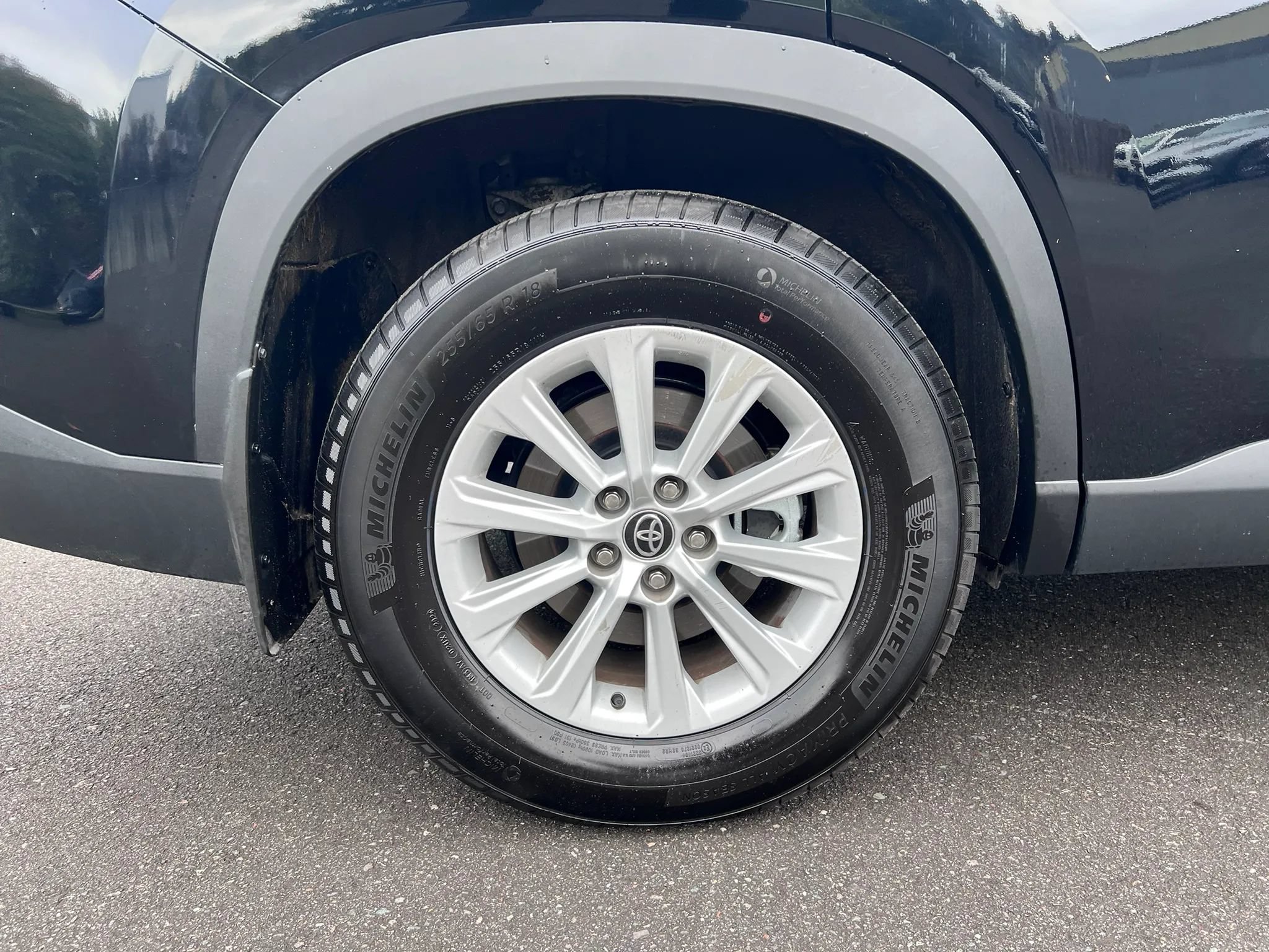Used 2024 Toyota Grand Highlander AWD Hybrid image 12