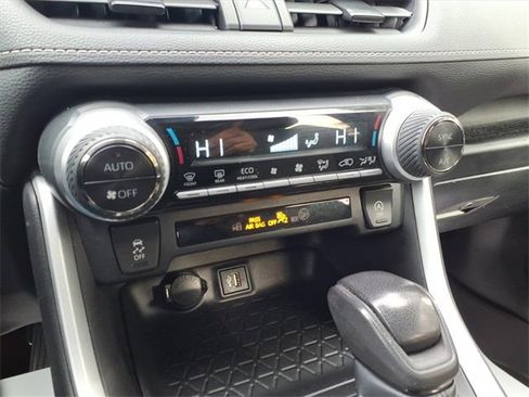 Used 2023 Toyota RAV4 XLE image 16