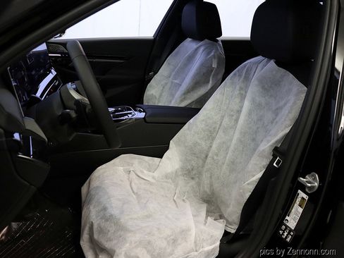 New 2026 BMW 530i xDrive image 10