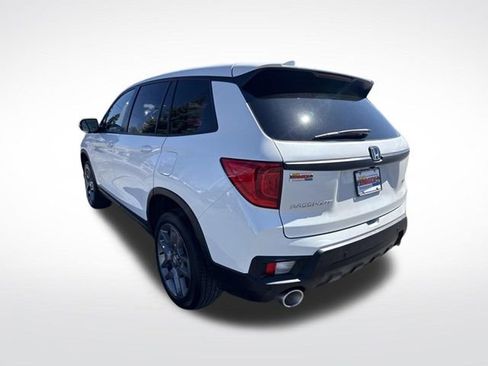 Certified 2023 Honda Passport EX-L image 3