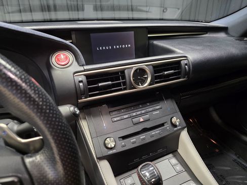 Used 2015 Lexus RC F w/ Premium Package RWD image 22