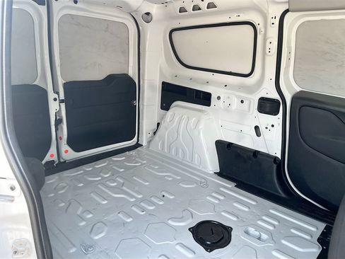 Used 2022 RAM ProMaster City Tradesman FWD image 23
