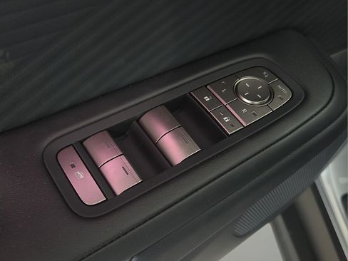 New 2026 Lexus ES 350e FWD image 18