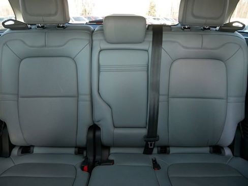 Used 2022 Lincoln Corsair AWD w/ Premium Package image 14