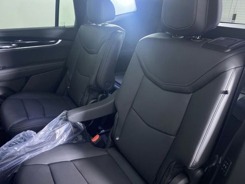 New 2025 Cadillac XT6 Premium Luxury AWD/4WD image 15