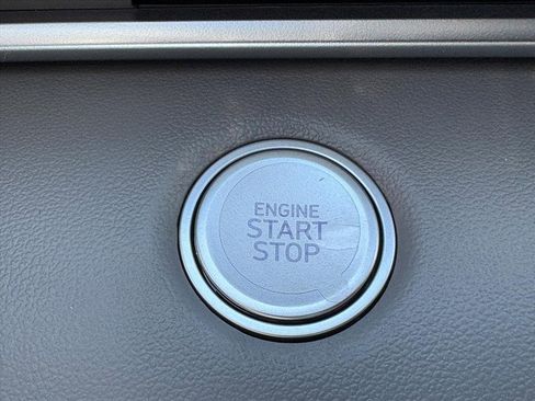 New 2026 Hyundai Elantra Hybrid FWD image 38