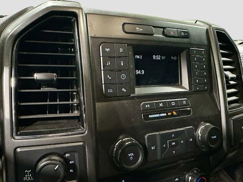 Used 2018 Ford F150 XLT AWD/4WD image 16