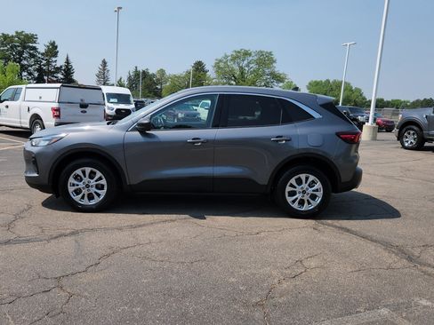 Certified 2024 Ford Escape Active AWD/4WD image 5