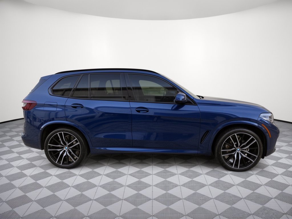 Used 2022 BMW X5 sDrive40i w/ M Sport Package RWD image 8