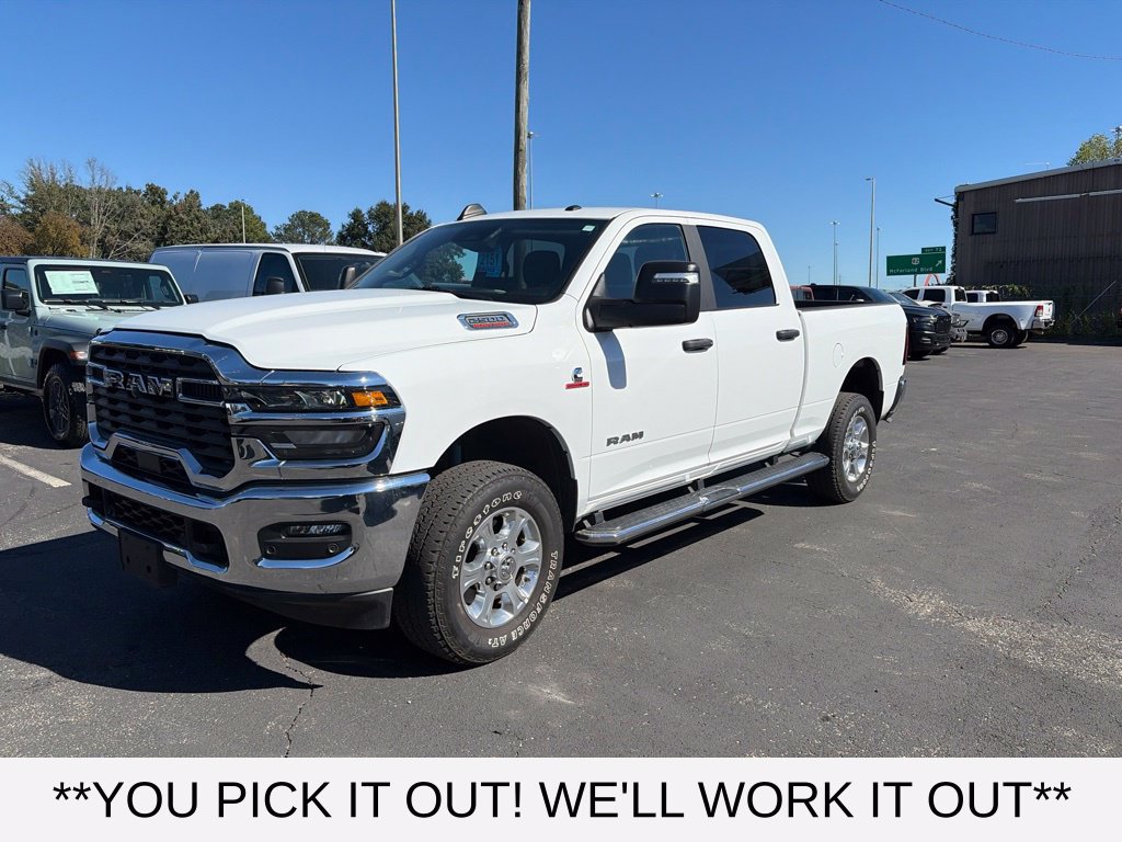 Used 2025 RAM 2500 Big Horn AWD/4WD image 3