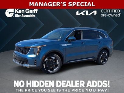 Certified 2025 Kia Sorento EX w/ EX Panoramic Sunroof Package