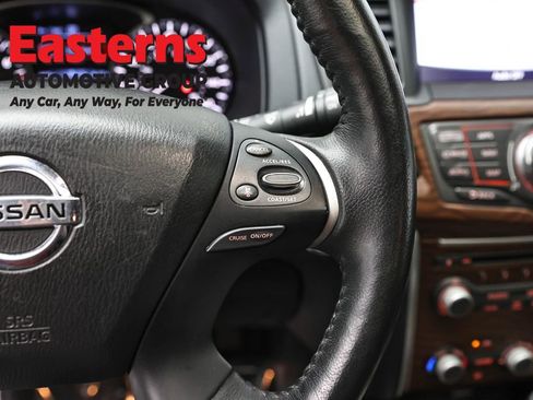 Used 2020 Nissan Pathfinder Platinum w/ Cargo Package AWD/4WD image 16