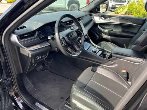 Used 2022 Jeep Grand Cherokee L Overland AWD/4WD image 13
