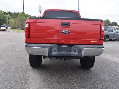 Used 2015 Ford F250 XL w/ Power Equipment Group AWD/4WD image 8