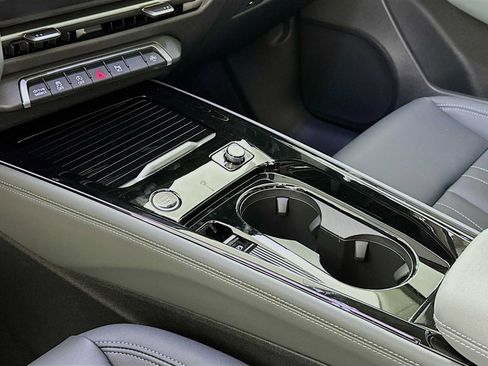 New 2026 Audi Q3 quattro 2.0T AWD/4WD image 16