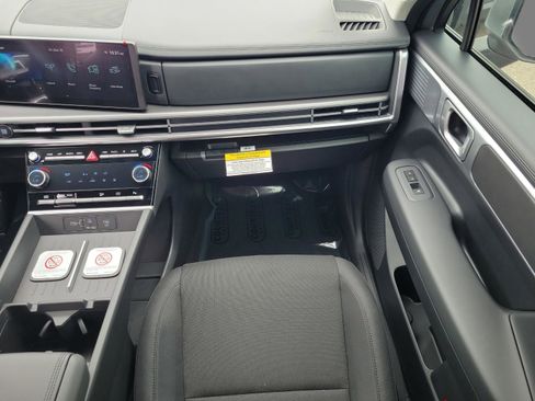 New 2026 Hyundai Santa Fe SE image 12