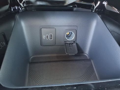 New 2026 Ford Explorer Platinum w/ LUX Leather Package image 13