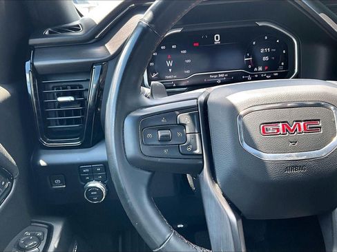 Used 2024 GMC Sierra 1500 AT4 w/ Technology Package AWD/4WD image 19