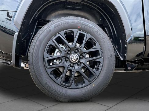 New 2026 Toyota Tundra SR5 AWD/4WD image 11