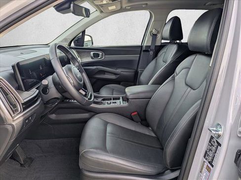 Used 2025 Kia Sorento X-Line EX image 17