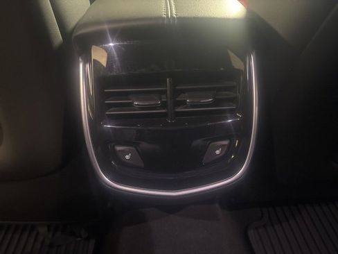 Used 2017 Cadillac XTS Luxury w/ Driver Awareness Package image 20